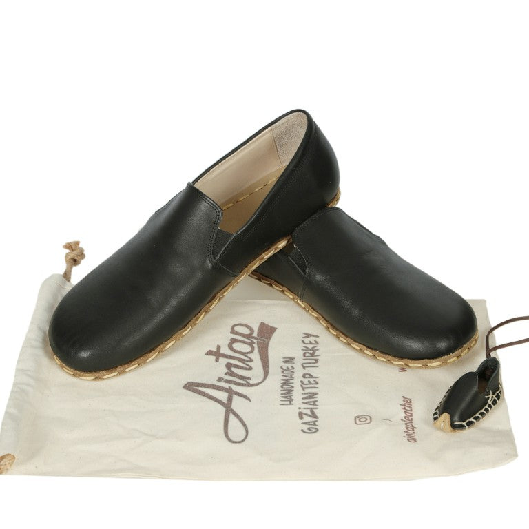 Black Slip-On Wide Barefoot Smooth Leather Handmade Sport Shoes Slip-On Leather Outsole