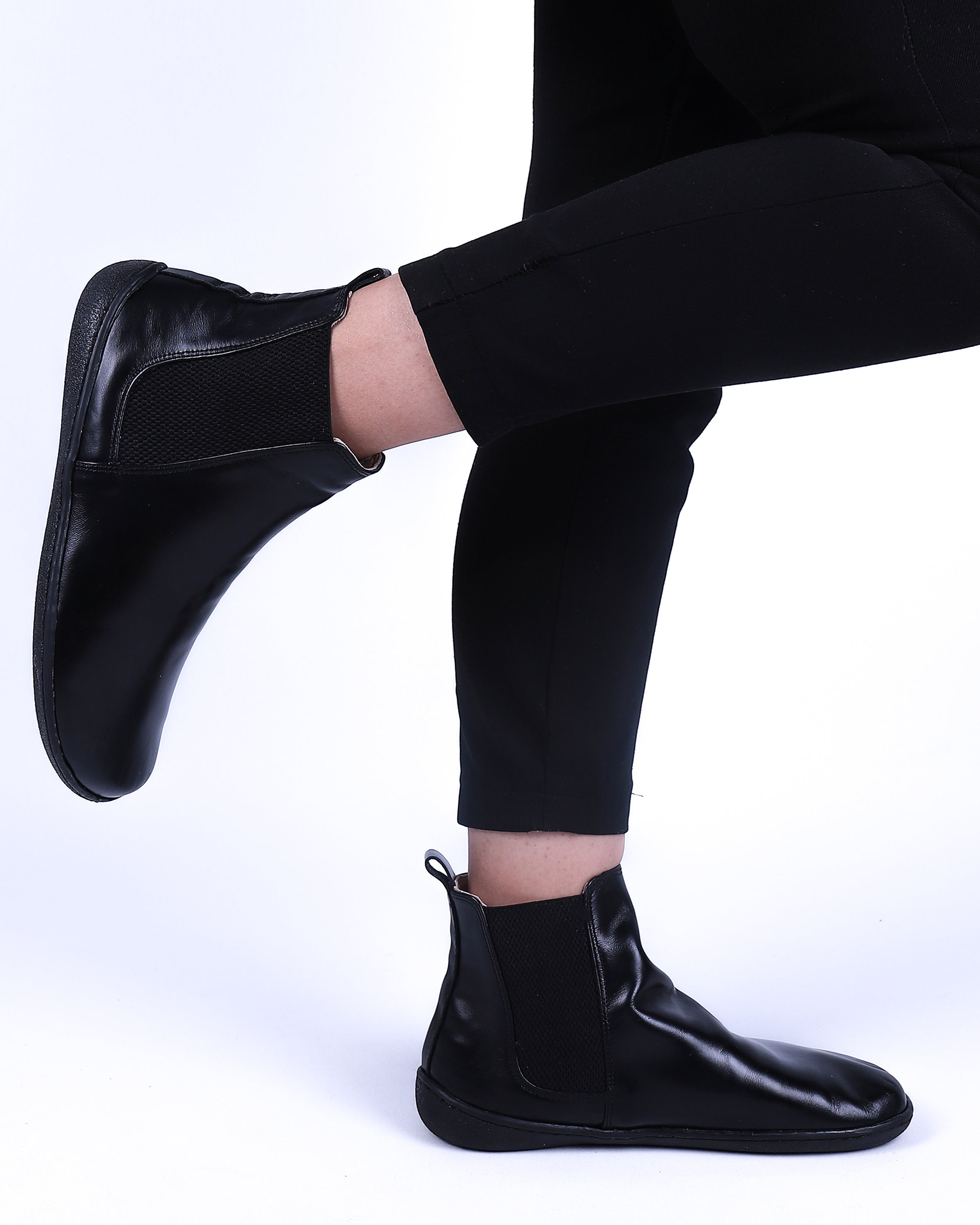 Black Chelsea Boots Wide Barefoot Shoes Smooth Leather Handmade 6mm Rubber Outsole Chelsea Boots Rubber Outsole